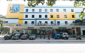 Sans Hotel At Algers Suites Marikina By Reddoorz